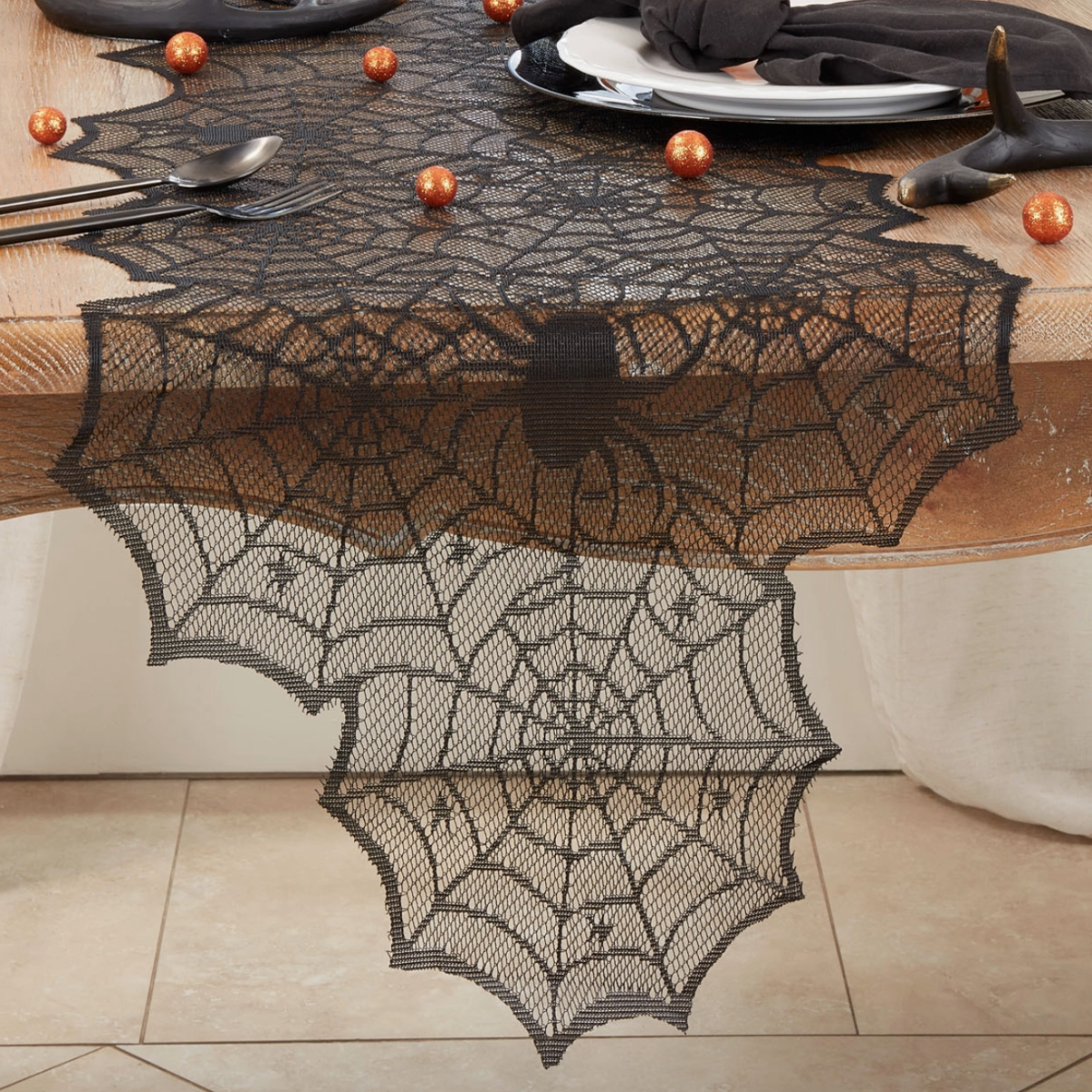 Halloween Spiderweb Table Runner